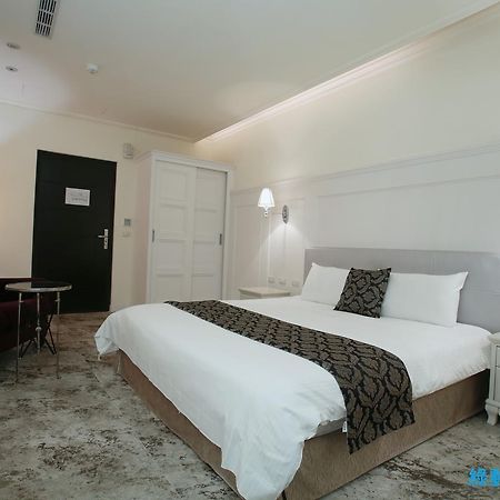 Green Life Spa Hot Spring Hotel Джиаоси Екстериор снимка