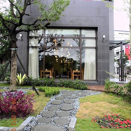 Green Life Spa Hot Spring Hotel Джиаоси Екстериор снимка