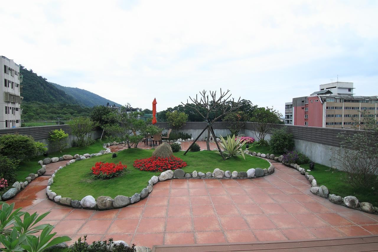 Green Life Spa Hot Spring Hotel Джиаоси Екстериор снимка